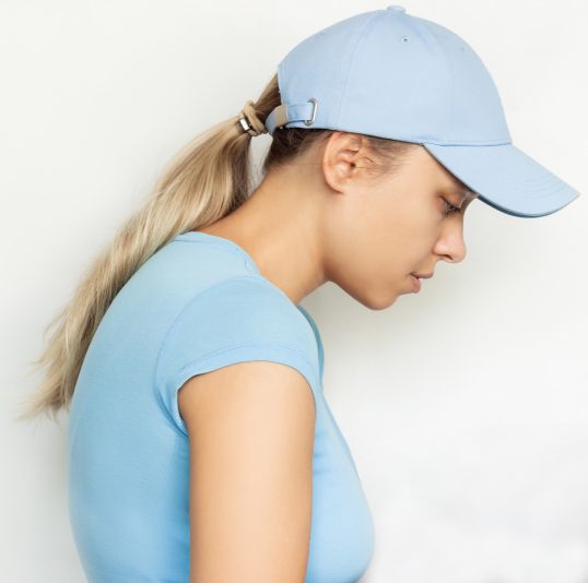 Äußere Risikofaktoren und Einflüsse bei Morbus Scheuermann: Wie Haltung, Muskelschwäche und Sportarten das Krankheitsbild beeinflussen - Orthopädie in Düsseldorf