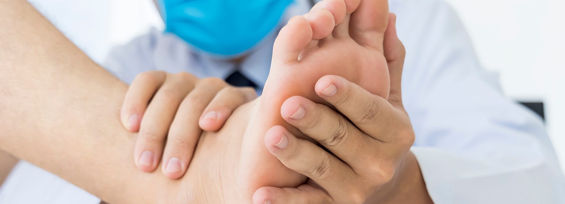 Behandlung von Senkfuß und Spreizfuß - Orthopädie in Düsseldorf