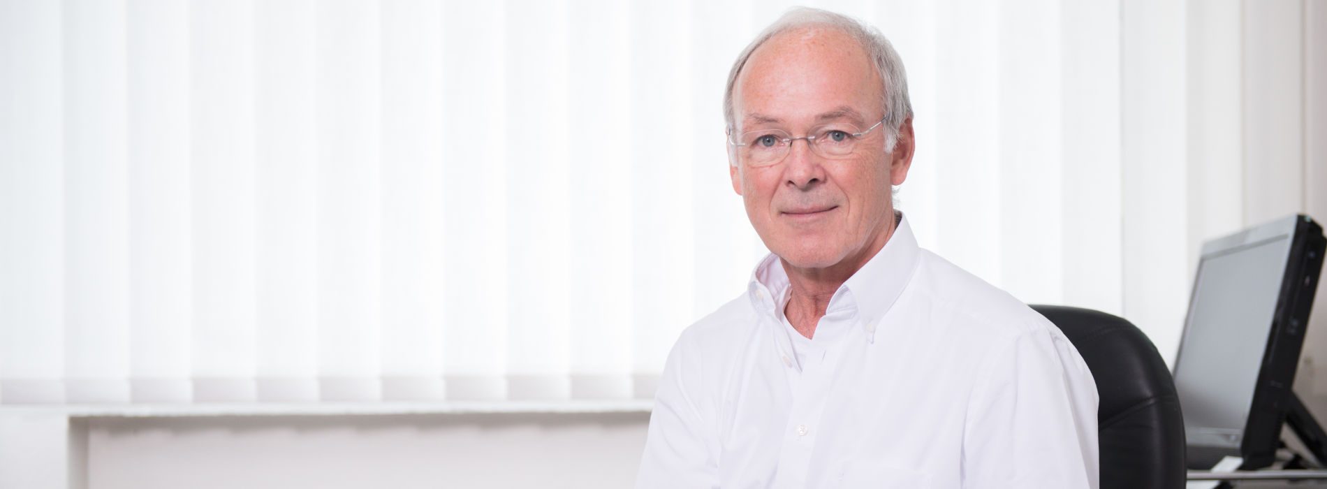 Dr. Axel Zaremba
